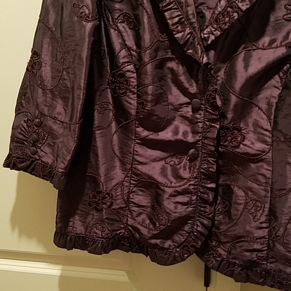 Dressbarn collection purple jacket - Picture 2 of 5
